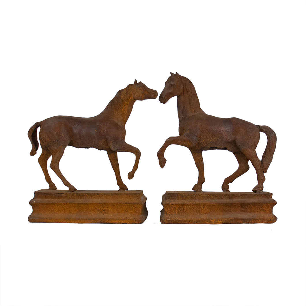 Thoroughbred Cast Iron Statue