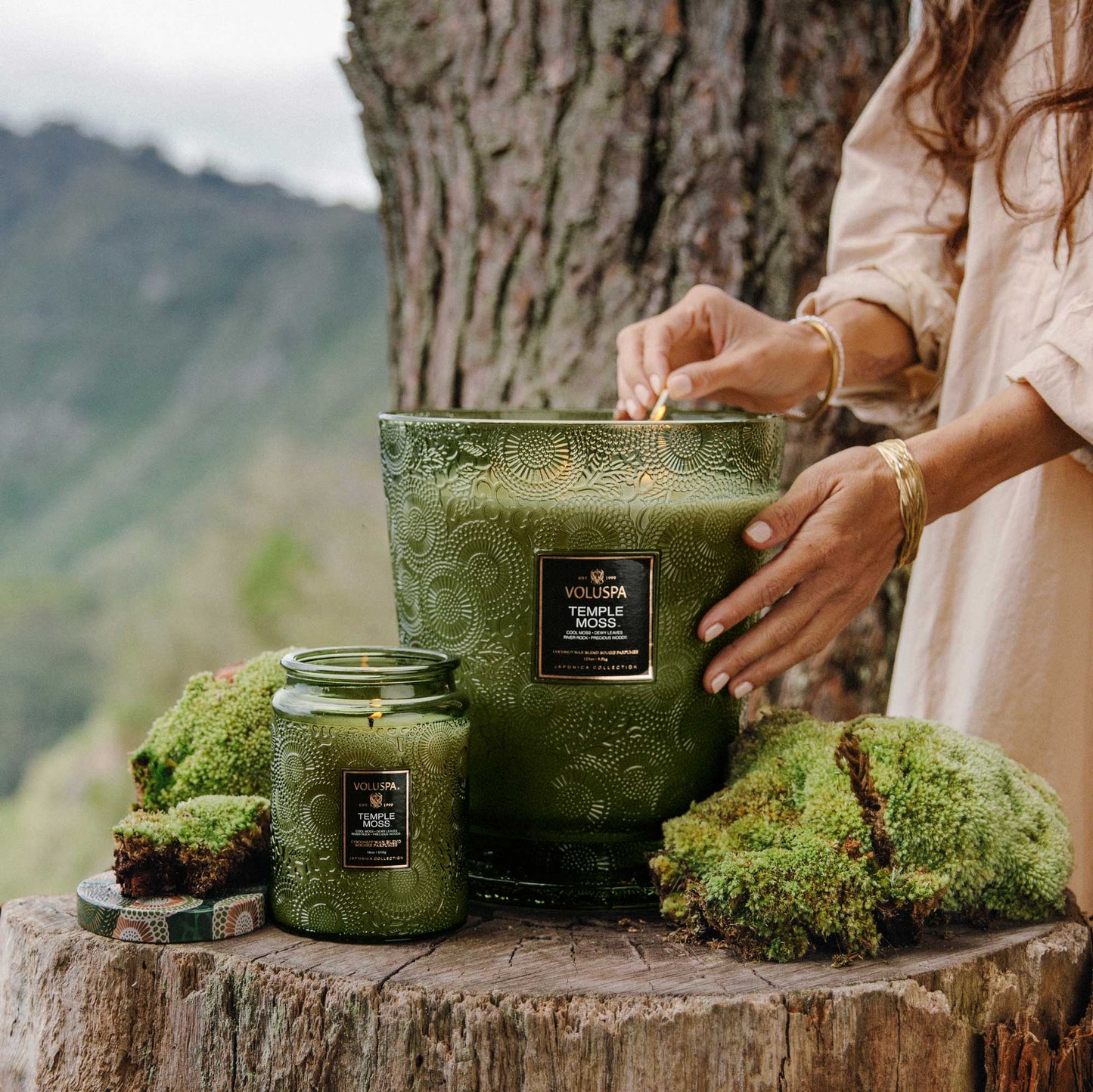 Voluspa : Temple Moss Candle