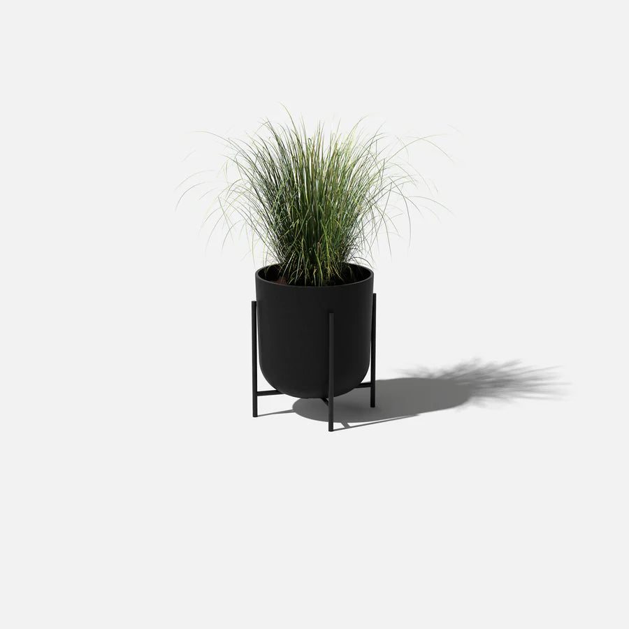 Kedzie Stand Planter