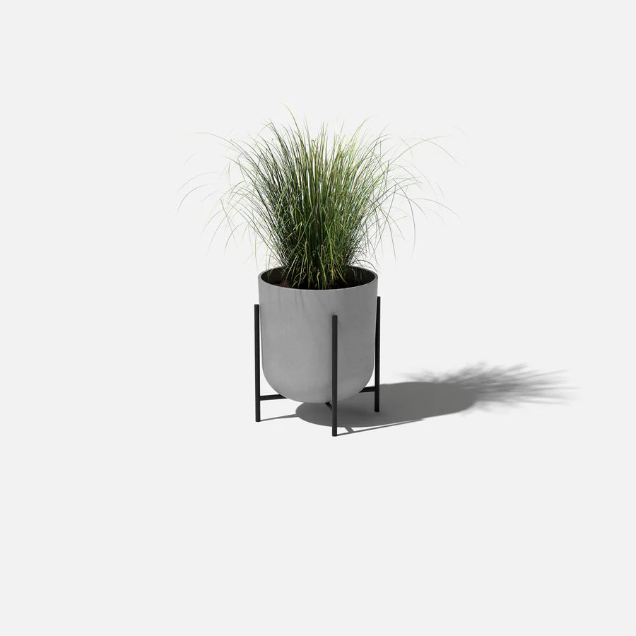 Kedzie Stand Planter