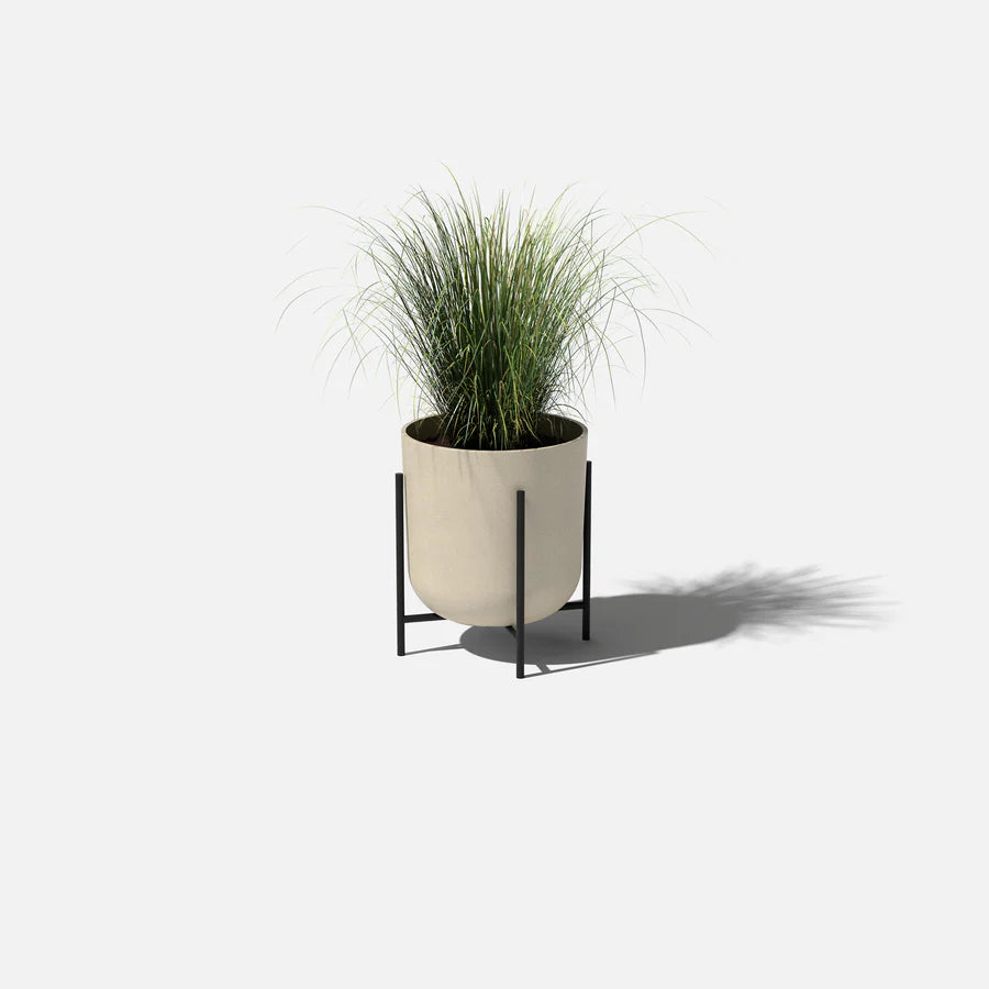 Kedzie Stand Planter