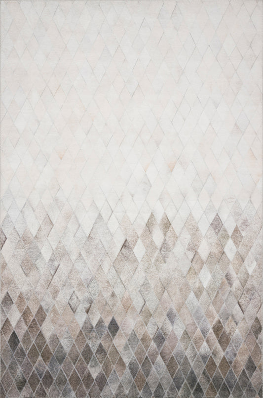 A picture of Loloi's Maddox rug, in style MAD-04, color Sand / Taupe